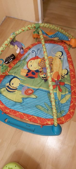 Mata edukacyjna, grającą, stolik