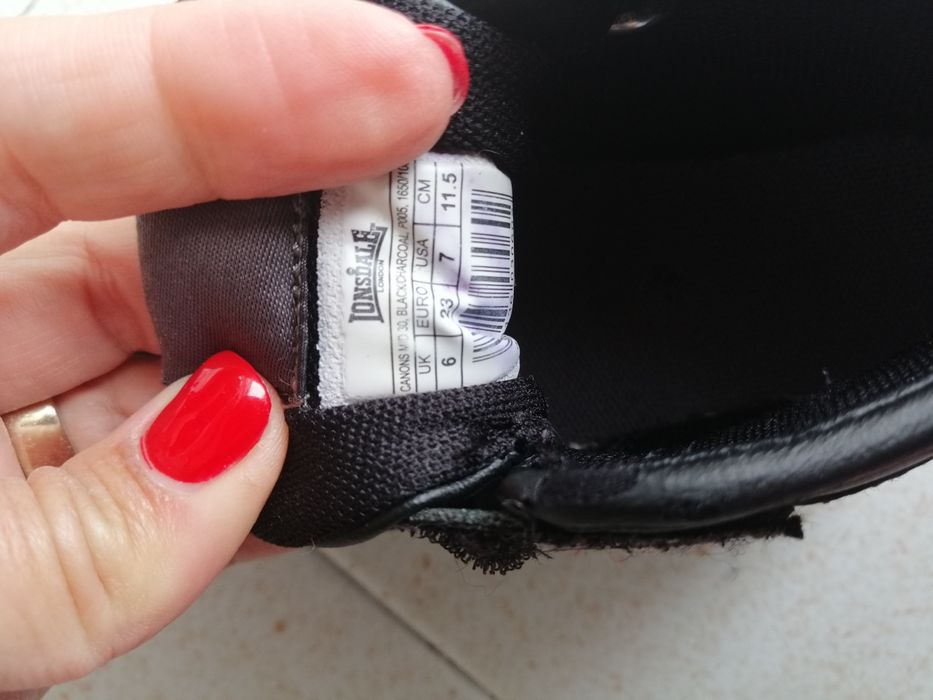 Ténis bota pretos Lonsdale 23