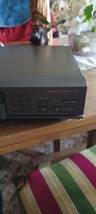 Odtwarzacz CD Techniksa