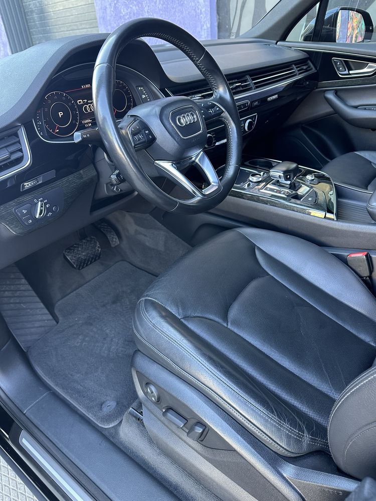 Audi Q7 2016 | 3.0 бензин | Quattro |
