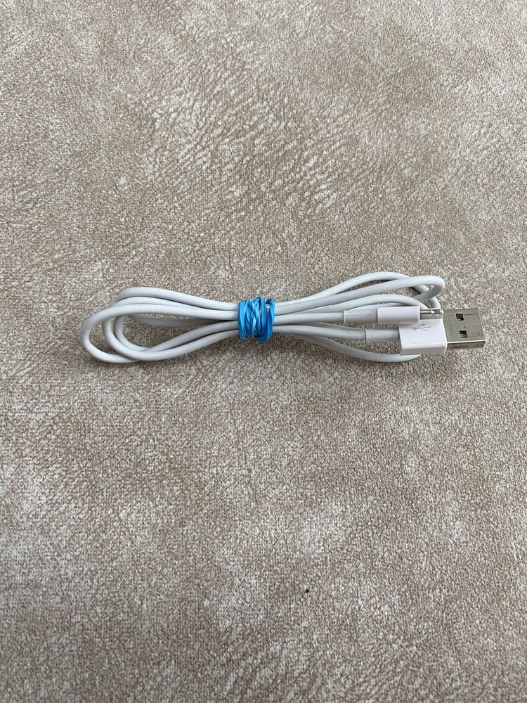 Зарядний кабелі USB Lightning