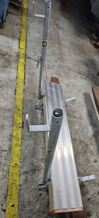 Rusztowanie dekarskie dachowe layher podest konsola podpora