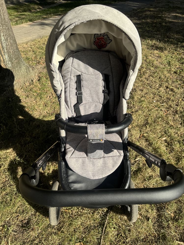 Wózek Invictus 2w1