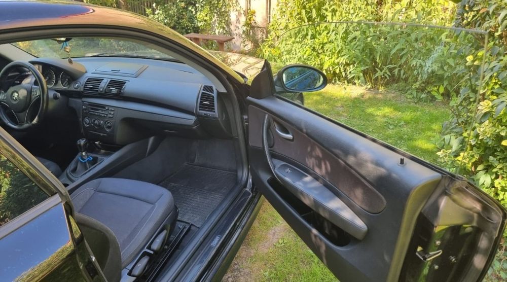 Sprzedam BMW 116I, 2007r, benzyna, 3-drzwiowy