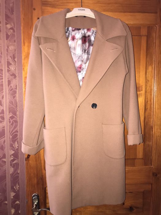 Осіннє пальто на підкладці