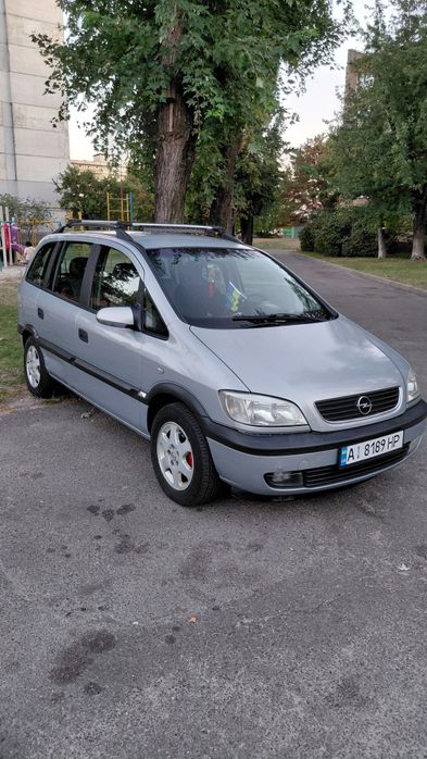 Продам Opel Zafira