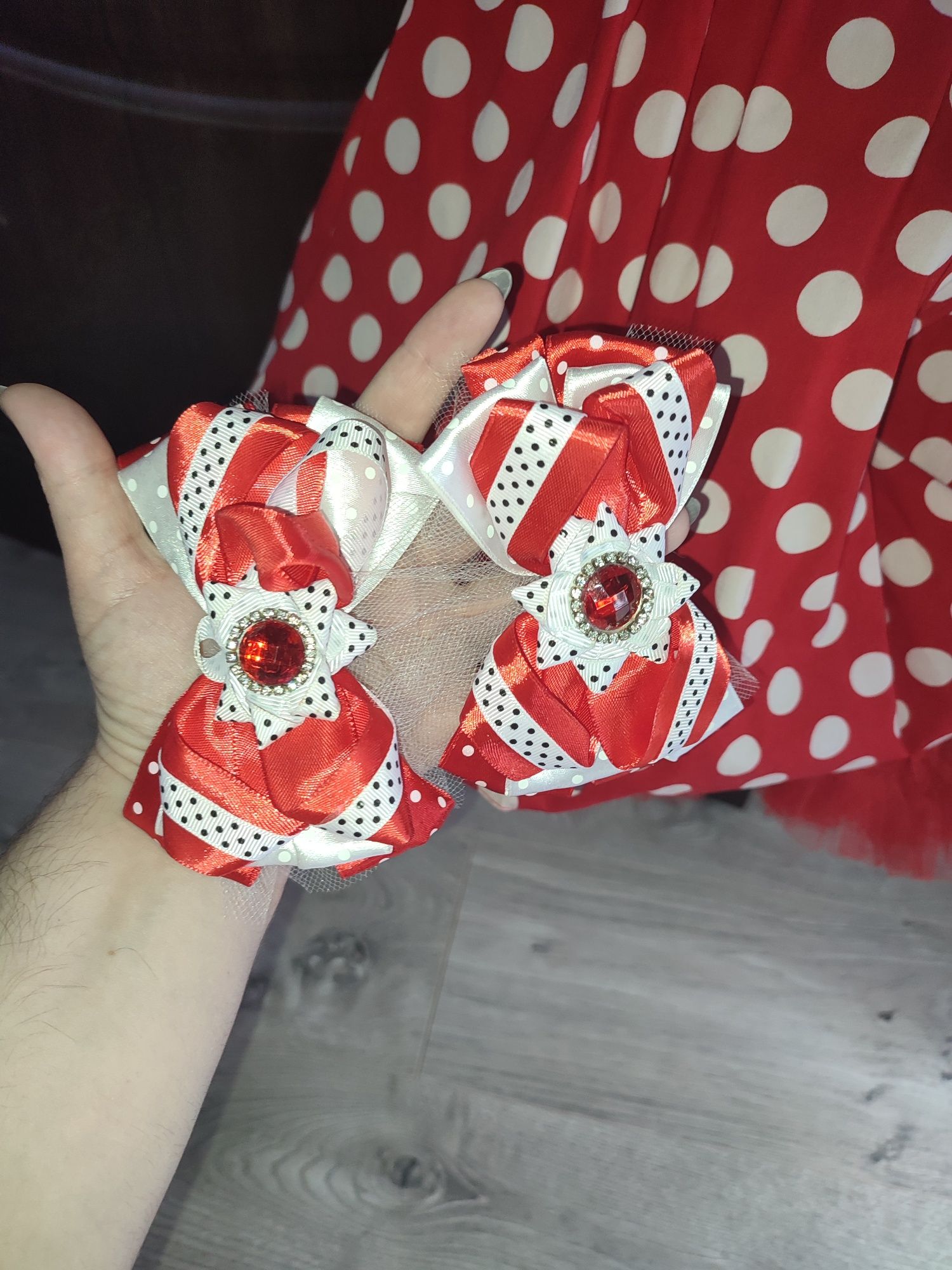 Продам святкову сукню