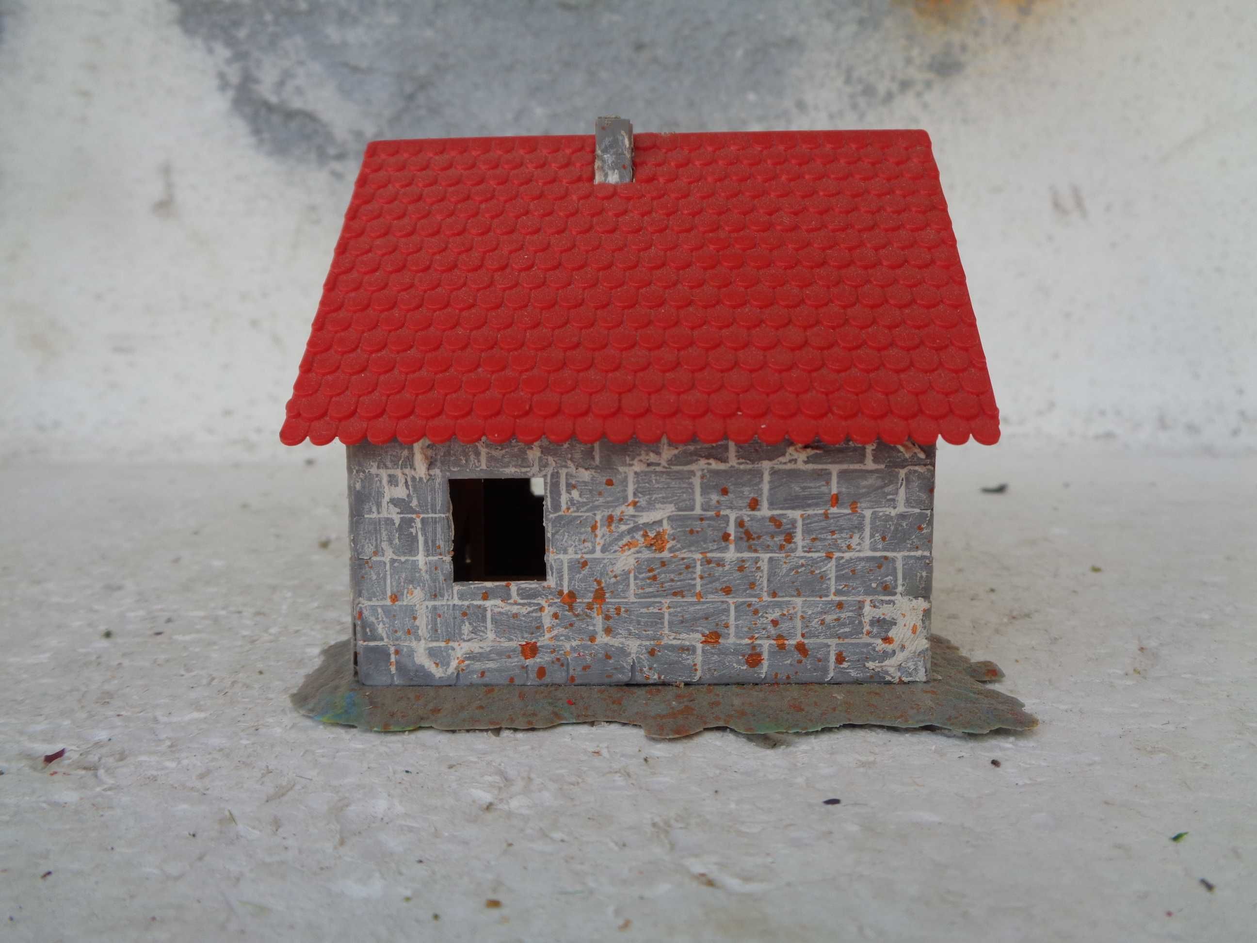 1:87 Faller moradia em construção