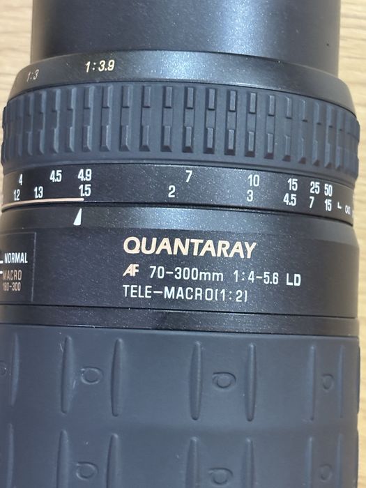 Lente Quantaray AF 70-300mm f/4-5.6 LD TELE-MACRO (1:2) + Bolsa