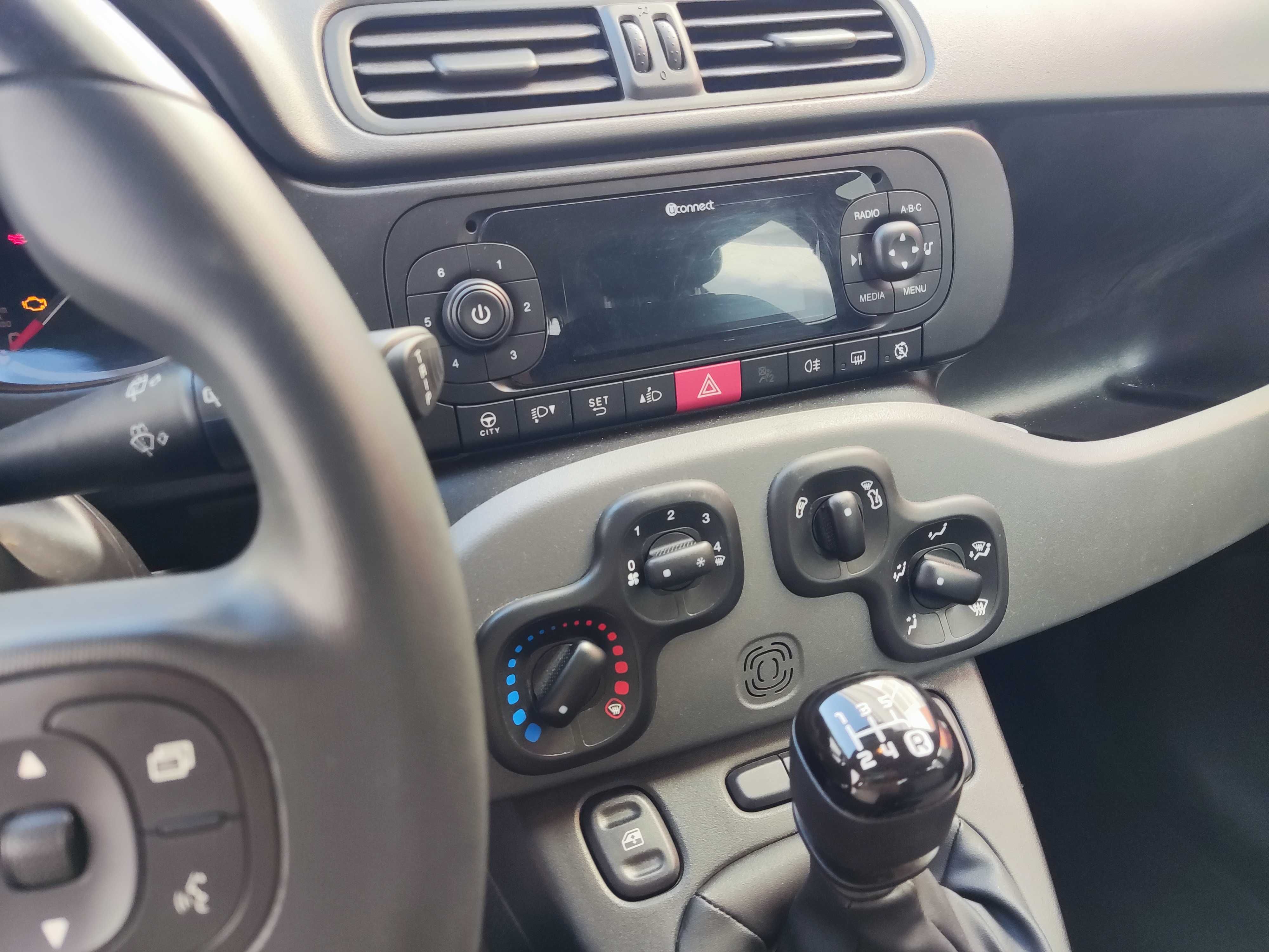 Carro Fiat panda 31000km estado rigorosamente como novo