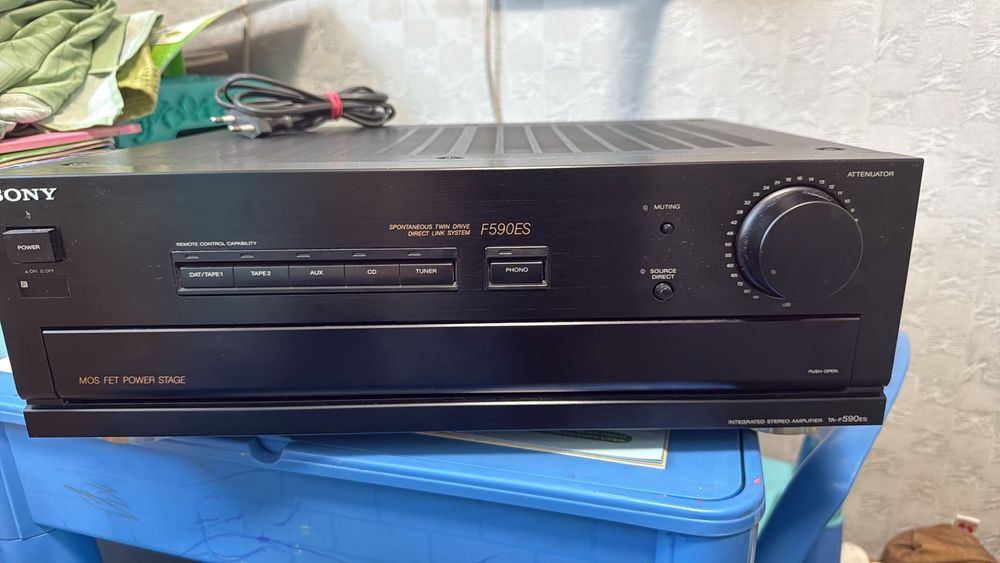 Стерео підсилювач