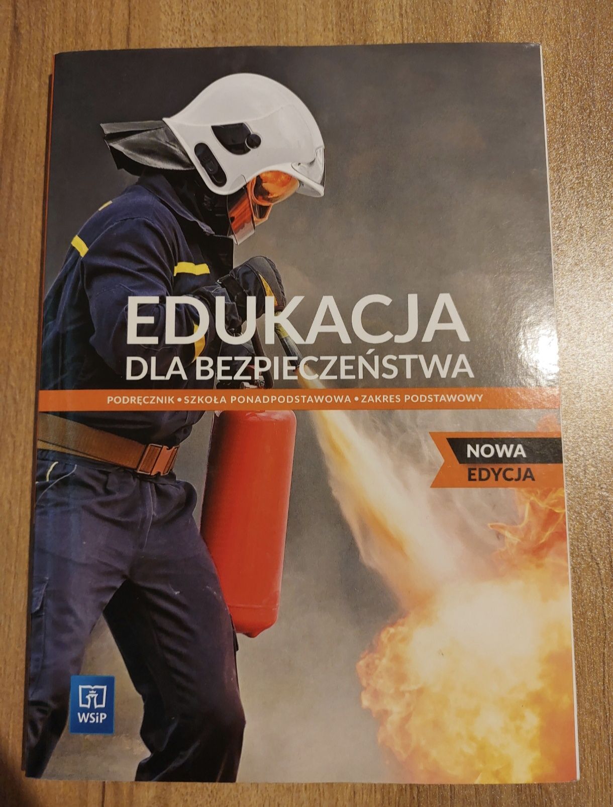 Edukacja dla bezpieczeństwa - podręcznik