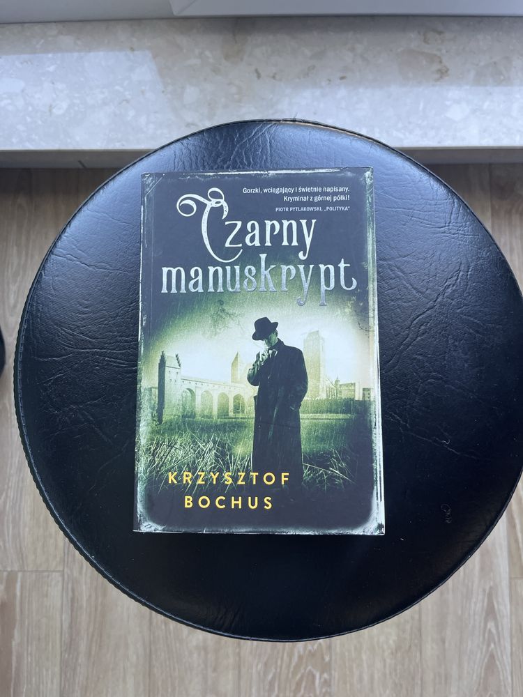 Czarny manuskrypt – Krzysztof Bochus