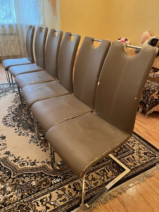 Крісла офісні(кухонні)