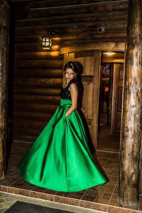 Випускне плаття випускна сукня