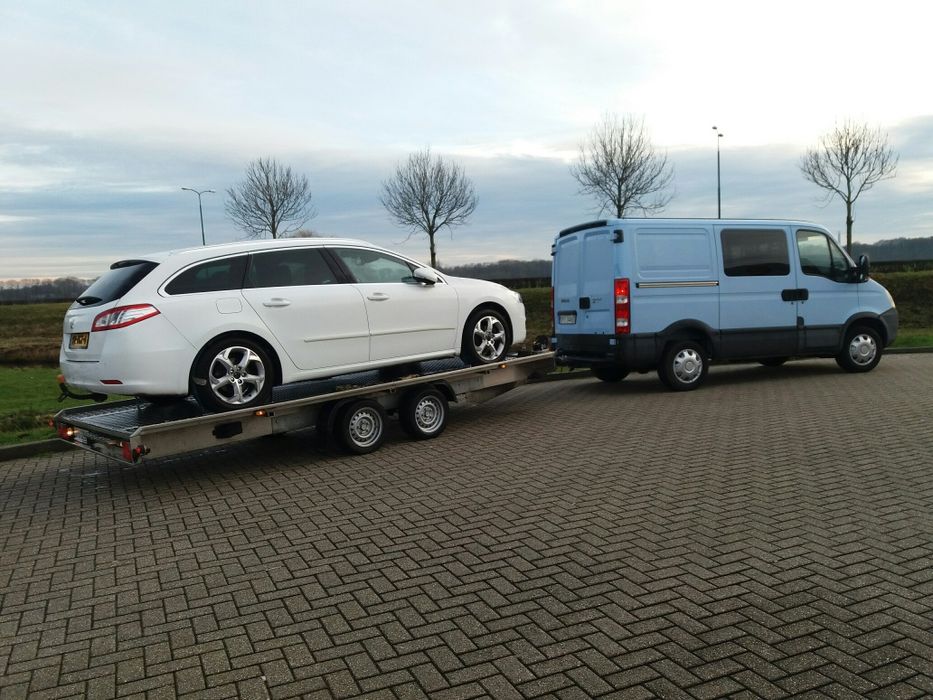 Doka 6 lub 7 osobowa zabudowa osobowa Iveco Daily