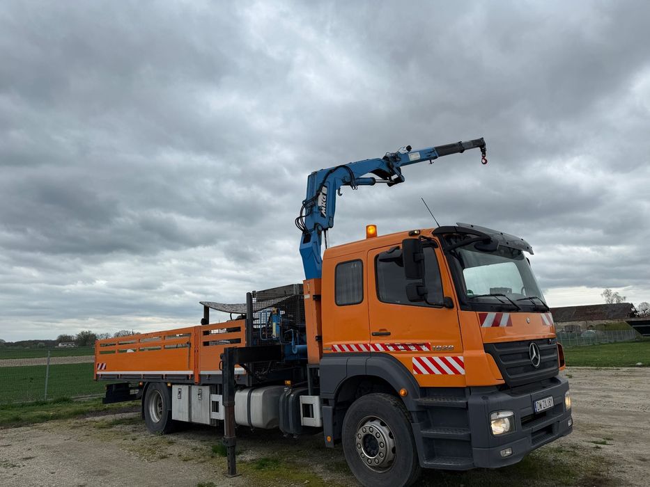 Mercedes-Benz Axor 1829L  Doskonały stan, świeży UDT, dodatkowa mocna SPRĘŻARKA śrubowa