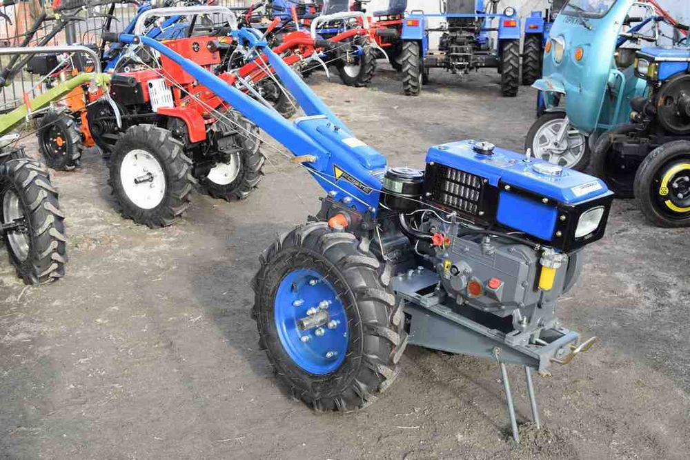 Мотоблок FORTE МД-81 LUX (8 к.с.) ручний старт! дизель!