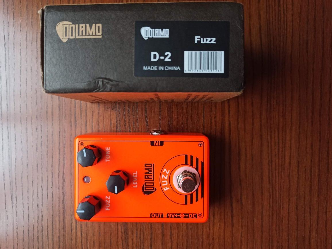 Dolamo D-11 D-2 дисторшн фуз гармонайзер октавер вау тюнер