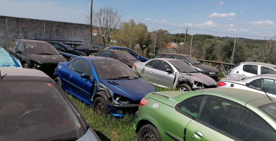 Peugeot 206 cc só peças também faço reparação das capotas