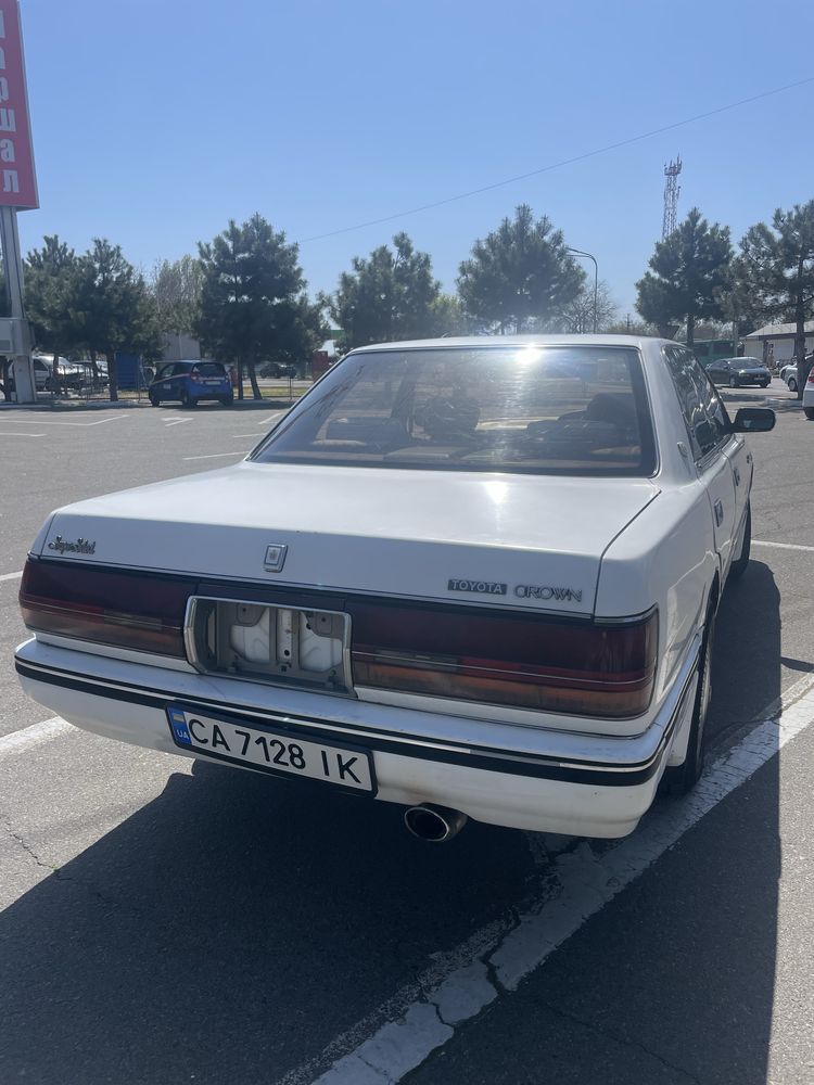 Toyota Crown Super Select