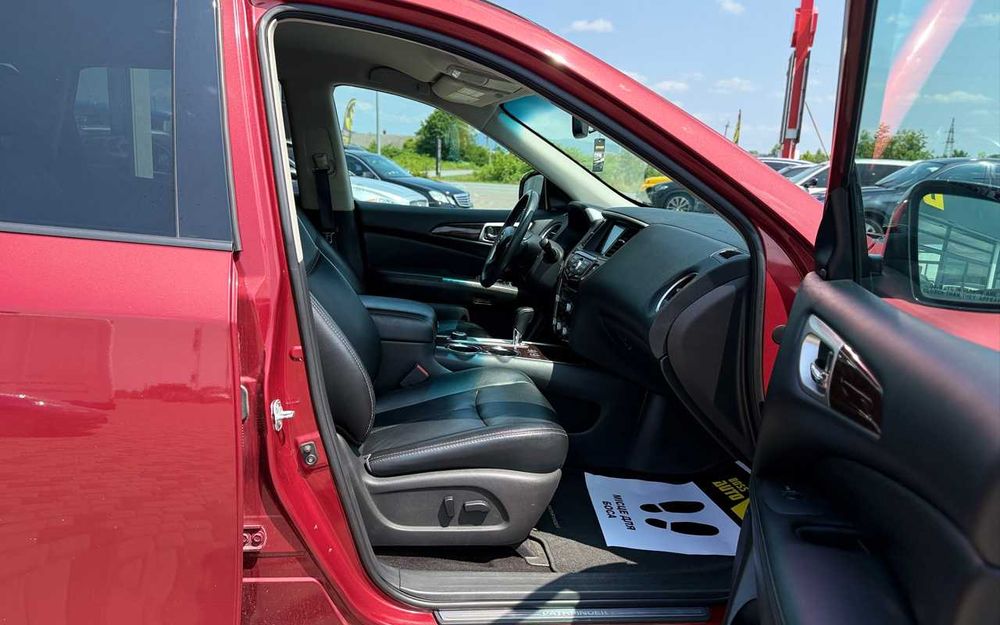 Nissan Pathfinder 2016