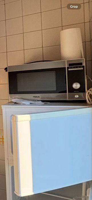 Microondas c/ Grill em inox 23L (MWE 230 G)