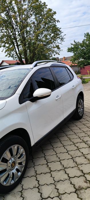 Кросовер  Peugeot-2008 2017 автомат,пробіг69т.км. АТ(110к.с)
