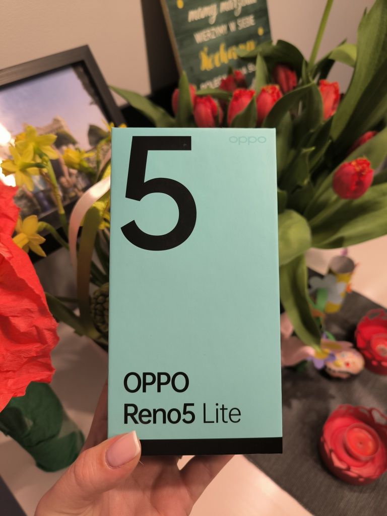 Oppo Reno 5 lite