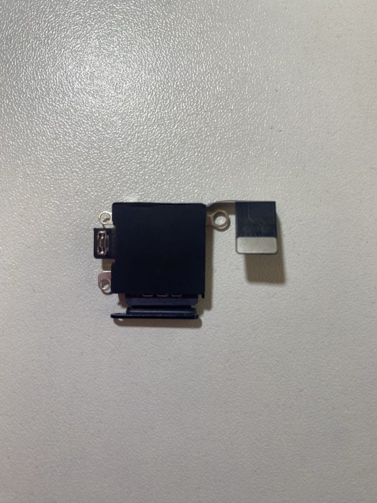 Czytnik kart sim iphone 14