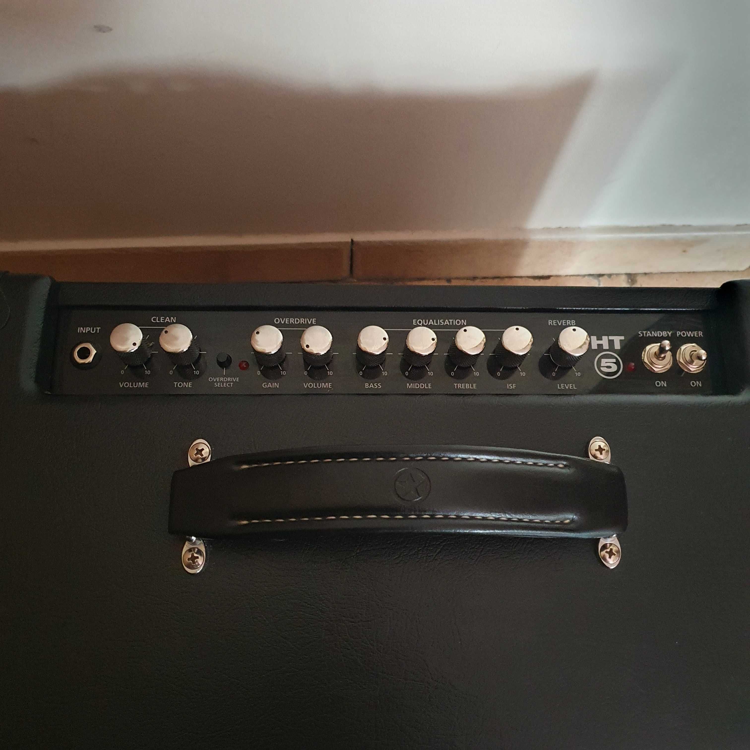 Lampowy wzmacniacz gitarowy  Blackstar HT-5