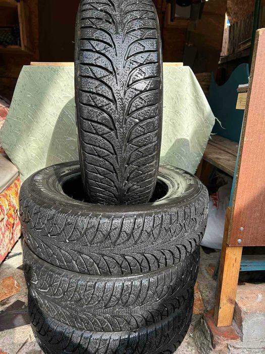 Резина зимова 175/70 r13 82т