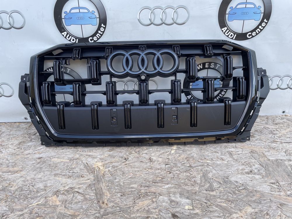 Audi Q7 4M решітка радіатора ресталінг 23р- ауді ку7 4м решітка радіат