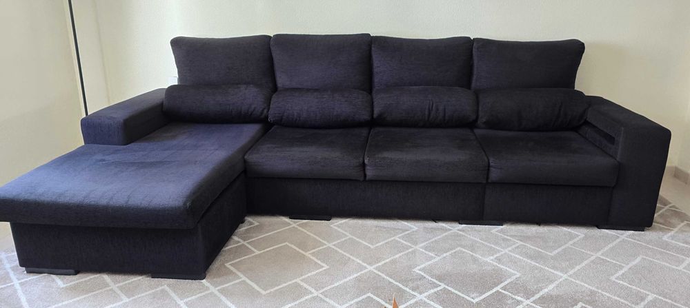 Sofá preto ótimo estado
