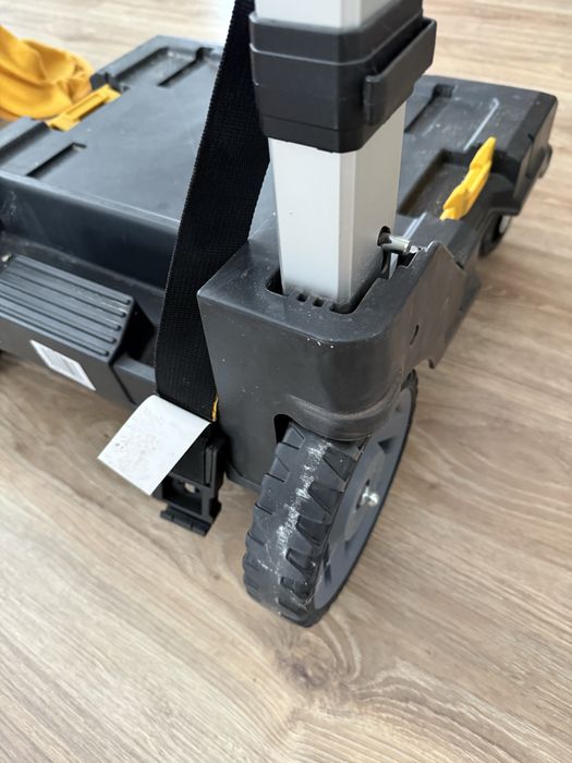 Wozek transportowy Dewalt tstak