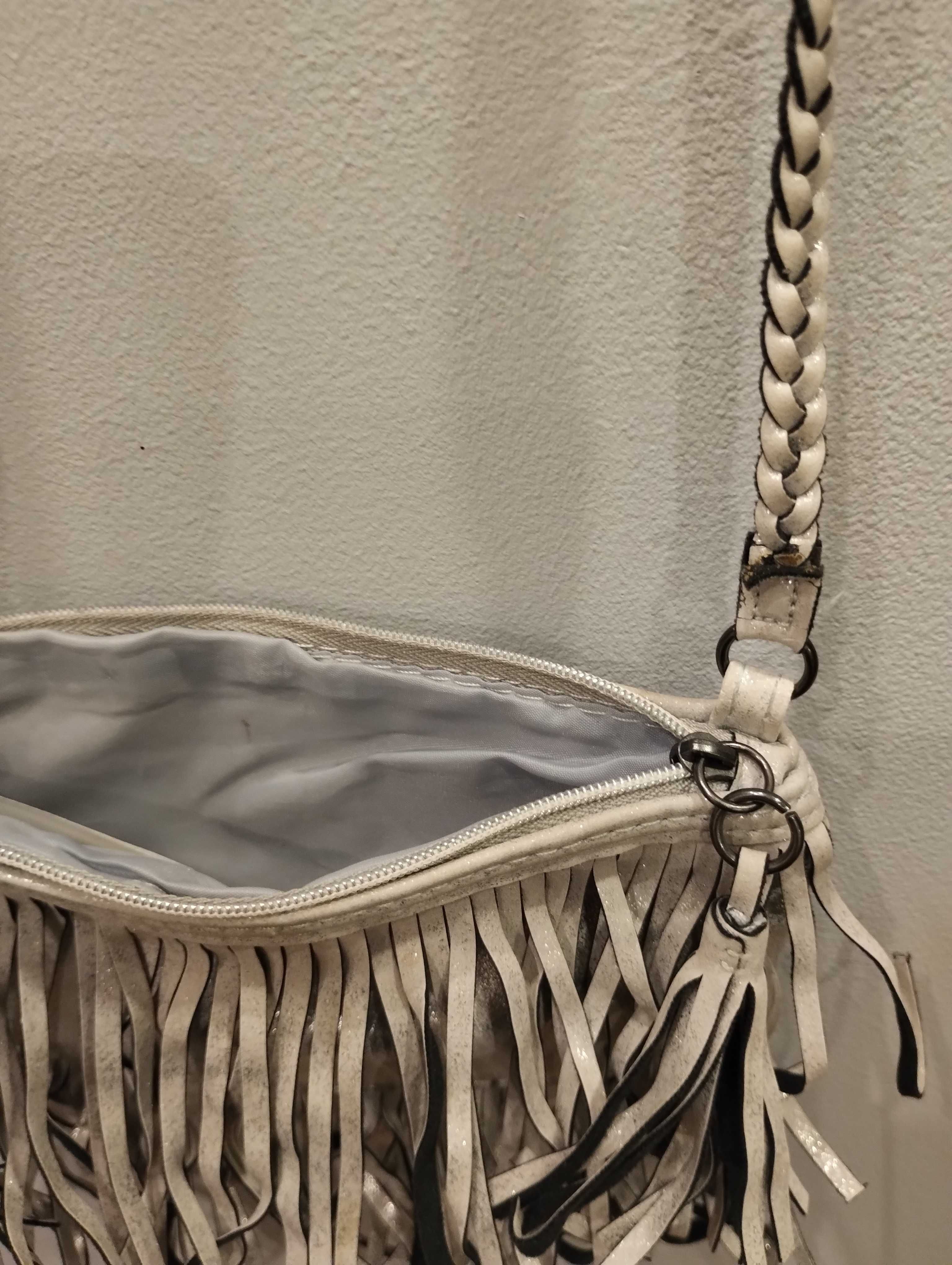 Siwa mała torebka z frędzelkami H&M