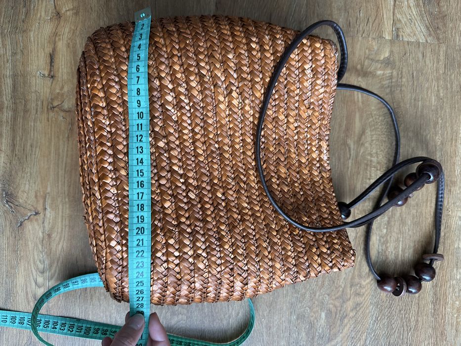 Соломʼяна сумка на літо