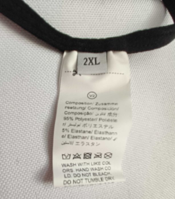 Stringi damskie czarne, rozmiar 2XL, nowe z metką