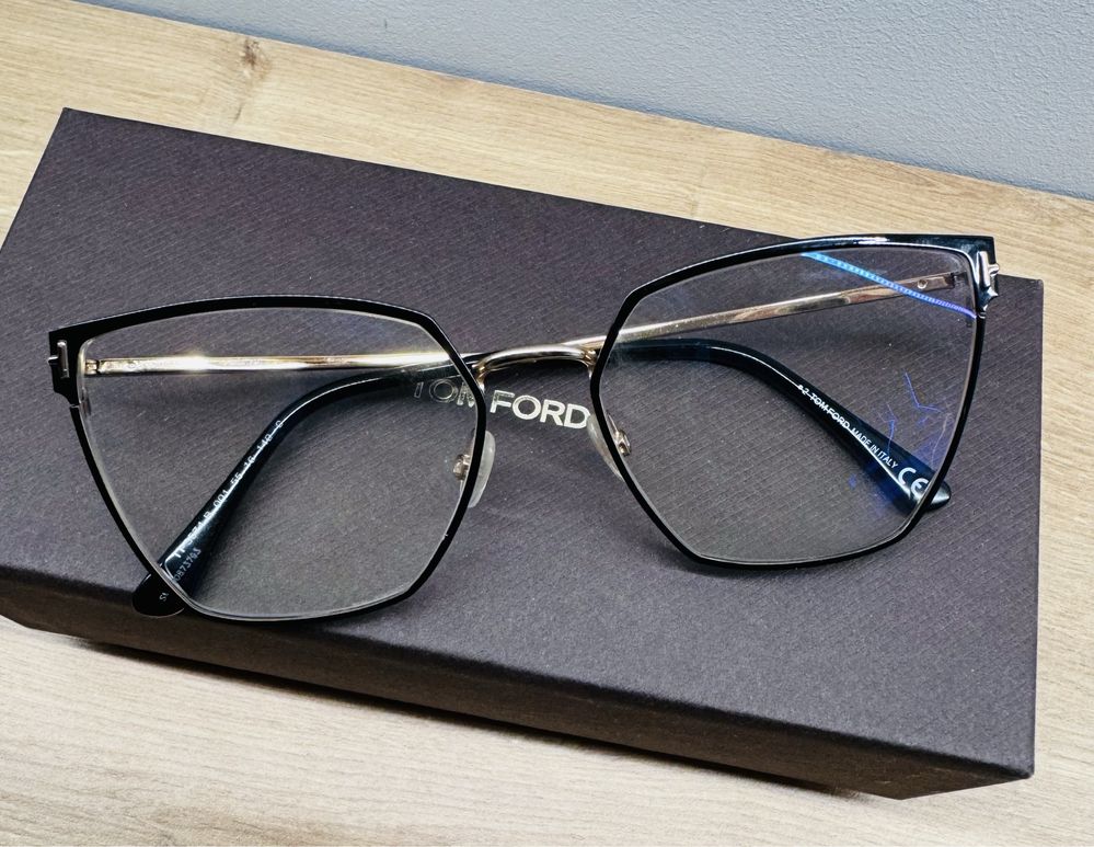 okulary, oprawki korekcyjne Tom Ford TF 5574-B 001