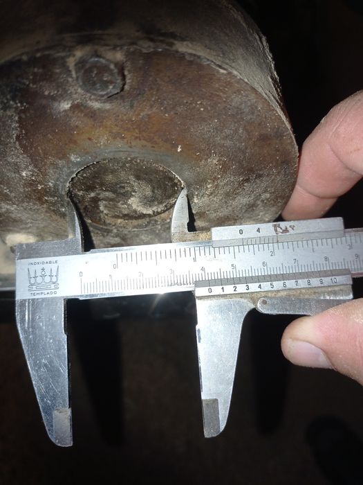 Wał do heblarki grubościówki wyrówniarki dwunożowy 50 cm