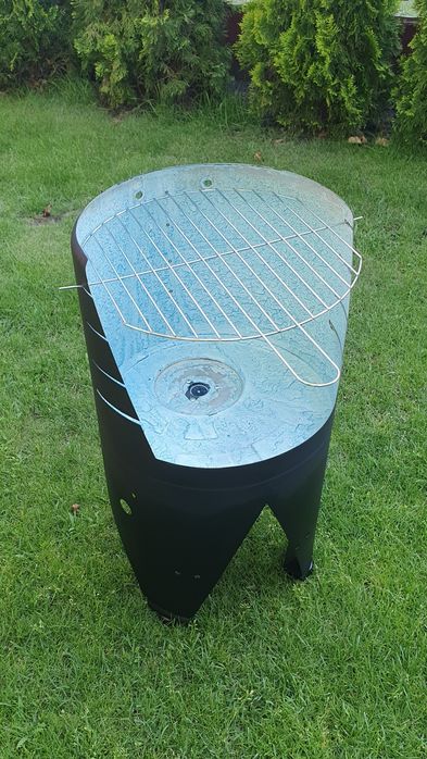 Grill stalowy emaliowany