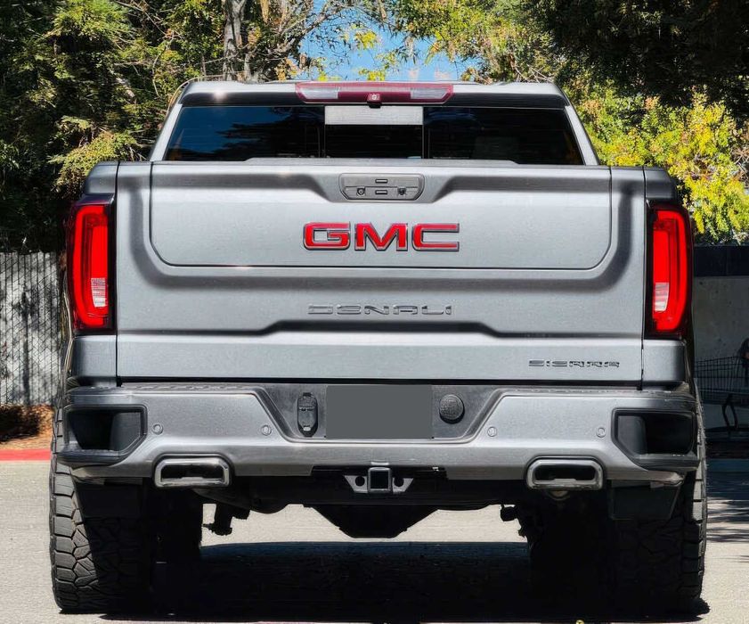GMC Sierra 1500 Denali      2019
