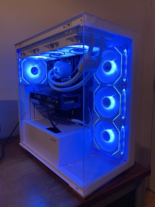 PC Gaming Ryzen 7 5800X • RX 6600 8GB ASUS • 32GB RAM • 1TB NVMe