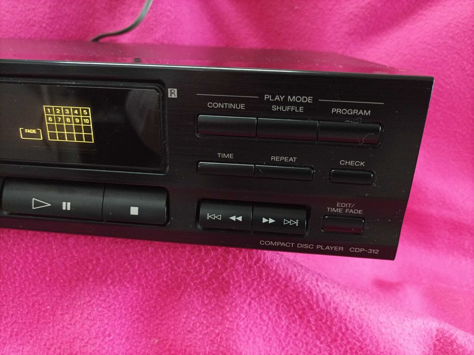 Sony CDP-312 - Compact Disc Player - Com Controlo Remoto - Vintage