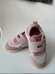 Adidasy Reserved roz. 24/25