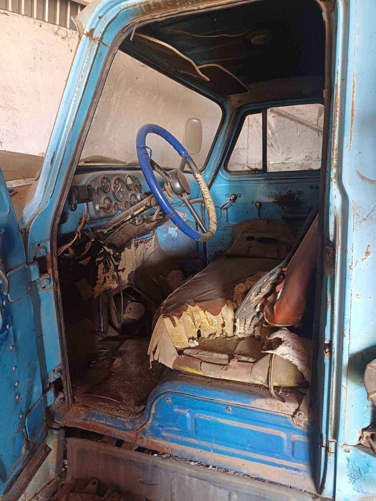 Продамо вантажівку самоскид ГАЗ 53