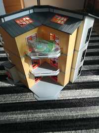 Duży dom Playmobil 9266 z dodatkowym pietrem 6554