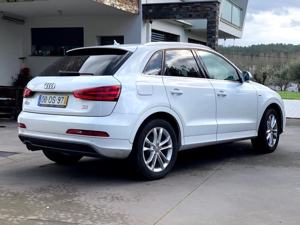 Audi Q3 quattro S-Line S-Tronic