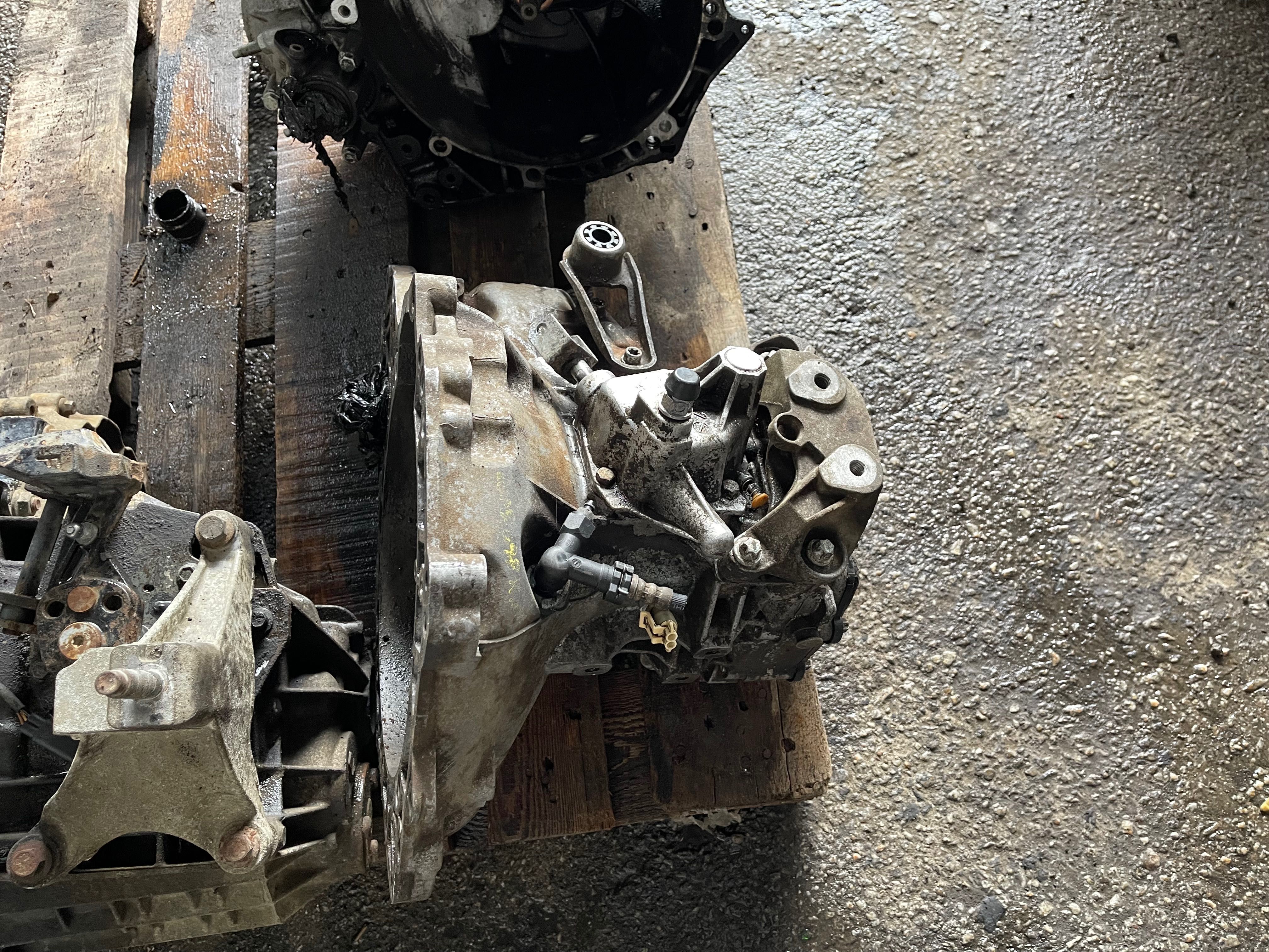 Caixa de Velocidades Opel Corsa D 1.3 CDTI  F17W394