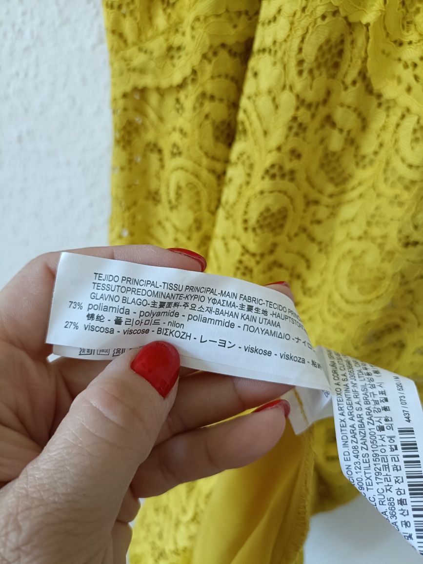 Czadowa dopasowana sukienka midi z koronki rozm. M